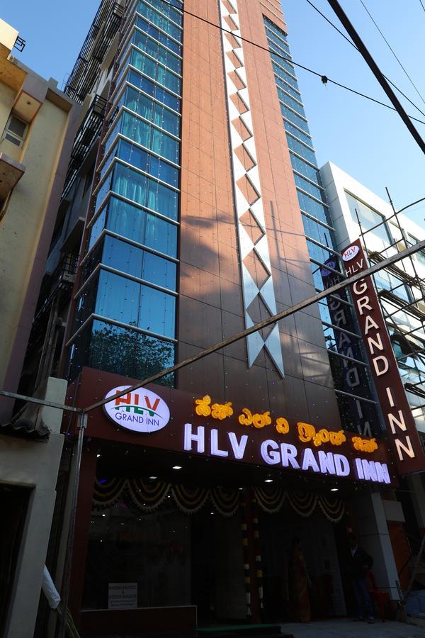 Hlv Grand Inn Bangalore Exterior foto